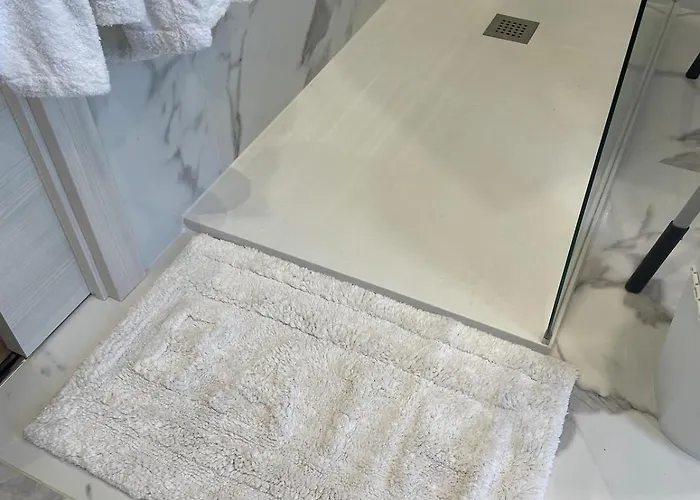 Luxury Al Four Seasons