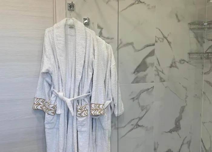 Luxury Al Four Seasons Appartement