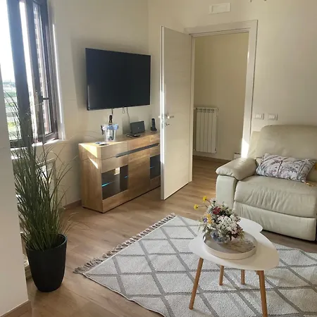 Luxury Al Four Seasons * Paola