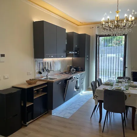 Luxury Al Four Seasons Apartament *