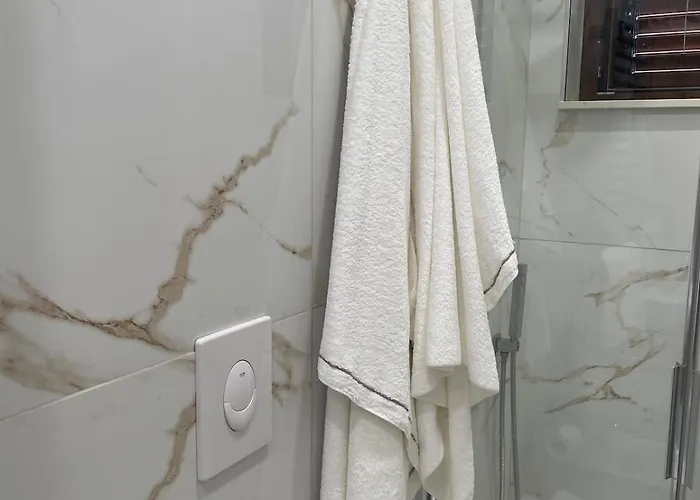 Luxury Al Four Seasons *